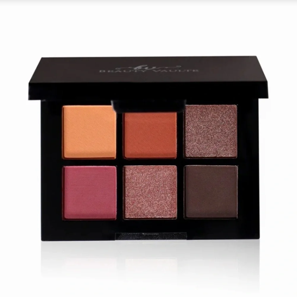 Beauty Vault Eyeshadow Palette - Regal